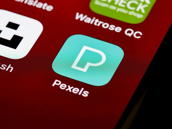 Comment les entreprises peuvent-elles améliorer leur service client grâce aux technologies de l'IA?